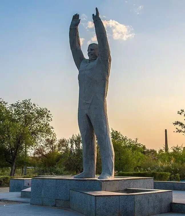 Памятник Юрию Гагарину